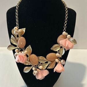 NWT Anthropologie Flower Necklace